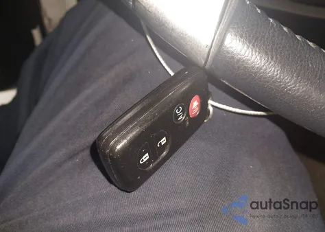 2013 Toyota Prius Five/Four/Three/Three Se/Two из США, поврежденный, VIN JTDKN3DU3D5626899